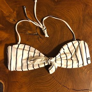 Billabong bikini top
